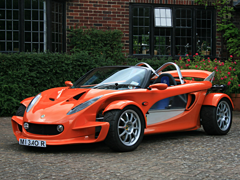 Illustration for article titled Which one would you drive first?